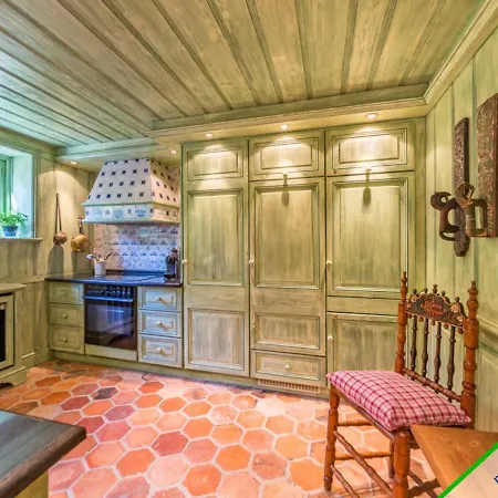 Landhaus Kroghooger Wai 아파트